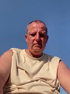 Show de chubbybear2cum na webcam