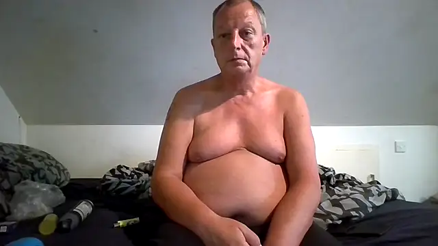 chubbybear2cum webcam show