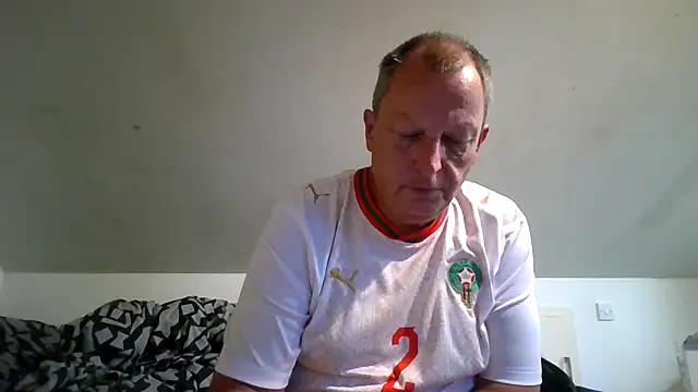 chubbybear2cum Adlı Modelin Web Kamerası Şovu