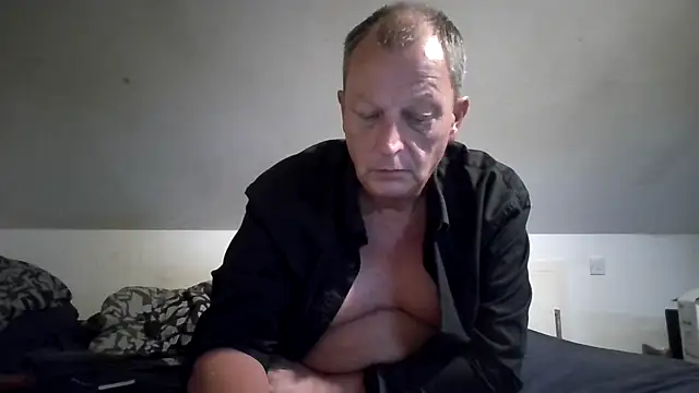 chubbybear2cum Show Webcam
