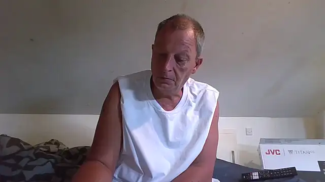 chubbybear2cum's Webcam Show