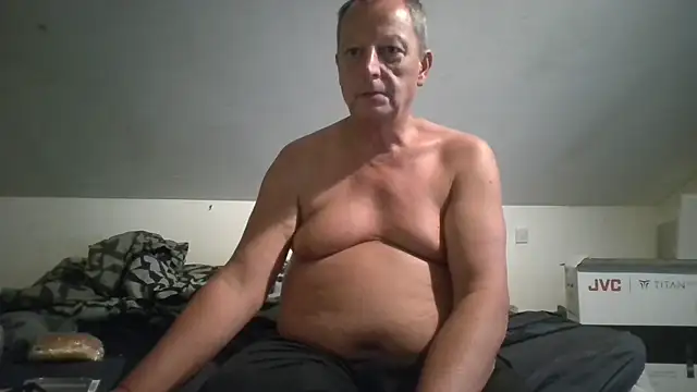 chubbybear2cum Webcamshow
