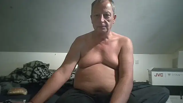 chubbybear2cum 웹캠 쇼