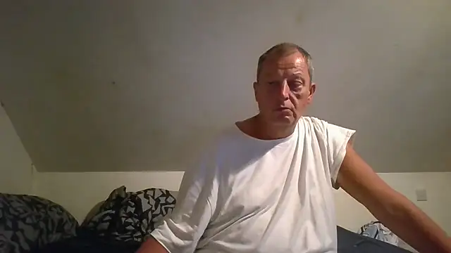 chubbybear2cum 在線直播表演