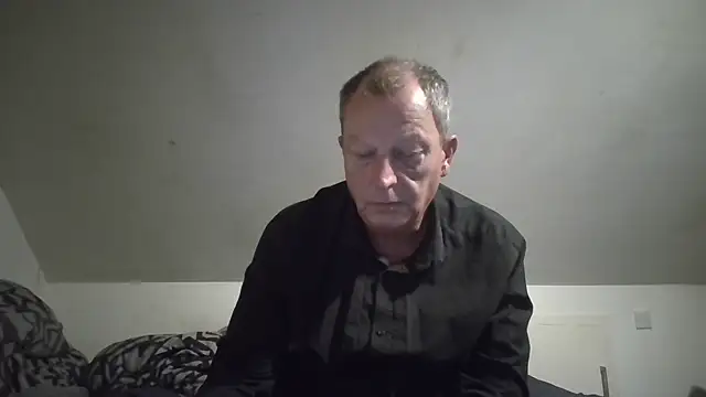 chubbybear2cum Pertunjukan Webcam