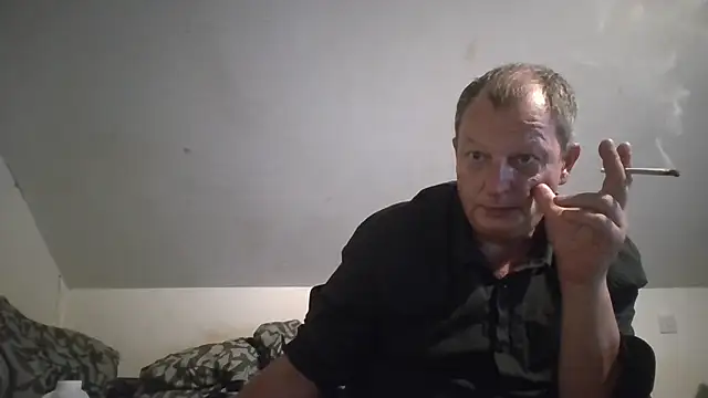 chubbybear2cum: διαδικ τυακό σόου στην κάμερα