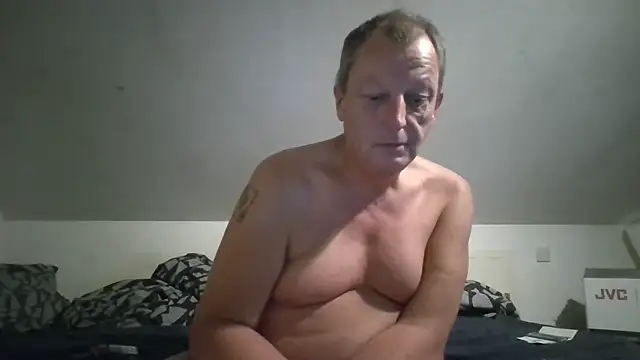 chubbybear2cum 在線直播表演