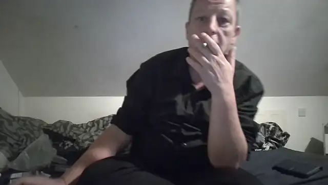chubbybear2cum Show in webcam