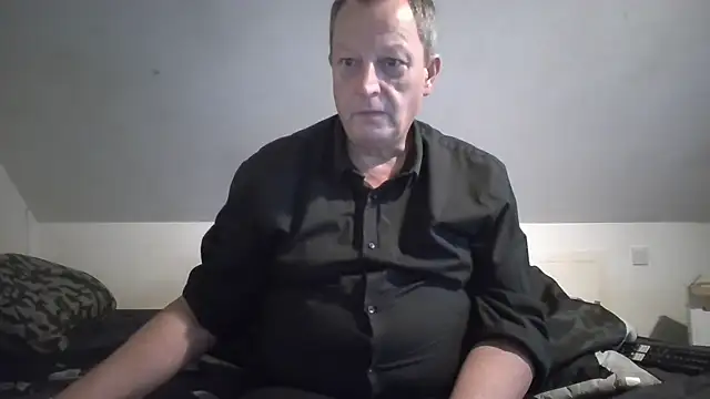 chubbybear2cum's Live XXX Chat