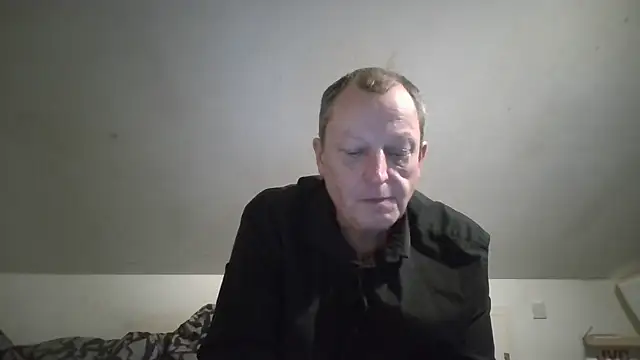 chubbybear2cum Show in webcam