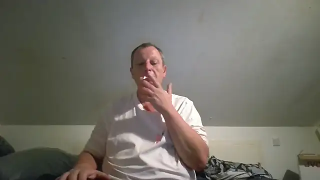 Show modela chubbybear2cum na web-kameri