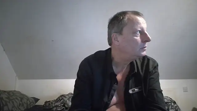 chubbybear2cum's Webcam Show