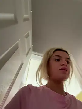 Irish_BarbieMilfx's Webcam Show