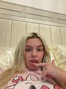 Irish_BarbieMilfx's Webcam Show