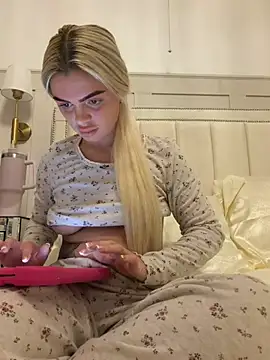 Irish_BarbieMilfx Webcam Show