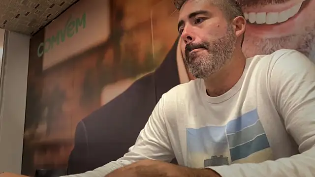 Show de victor_chat na webcam