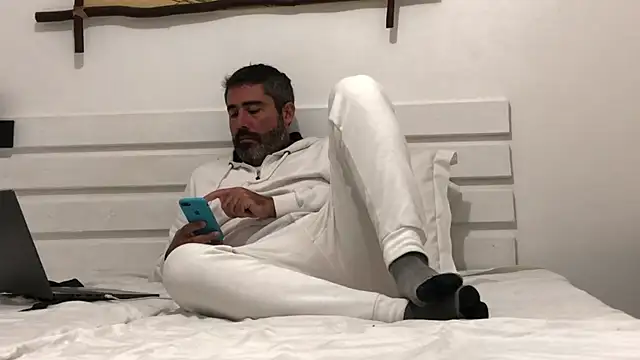 عرض كام victor_chat