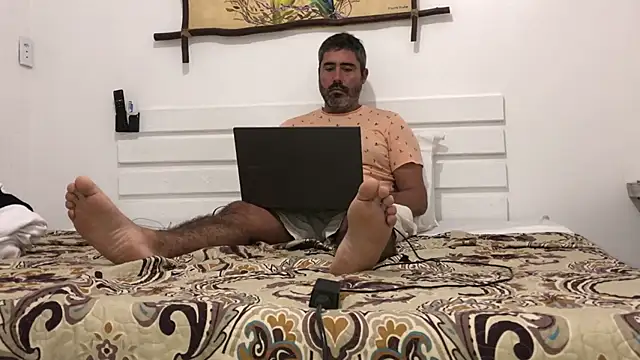 عرض كام victor_chat