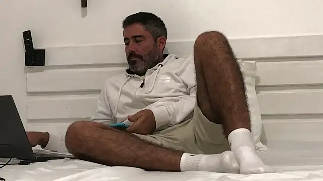 victor_chat Show Webcam