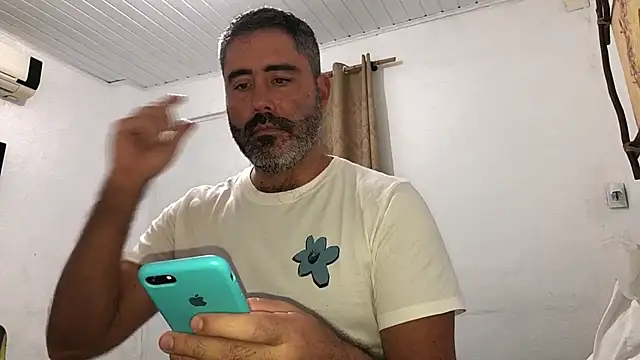 victor_chat Show Webcam
