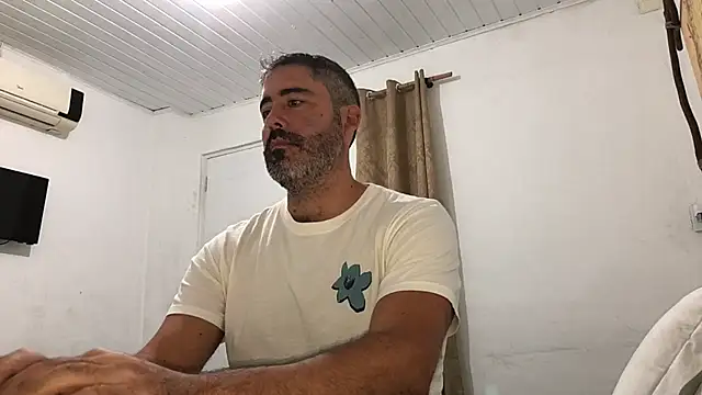 Show de victor_chat na webcam