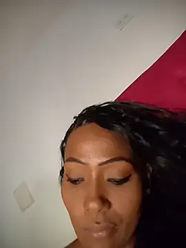 CandyBlackFunXXX's Webcam Show