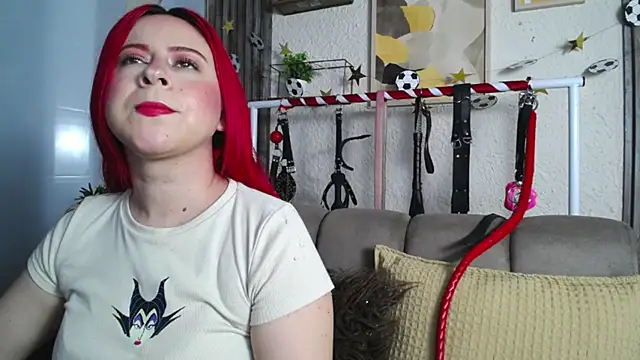 Naty_slavedollのウェブカメラショー