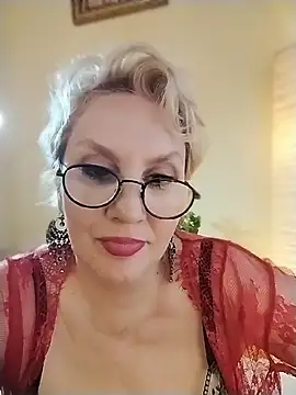 XXX chat uživo modela GattonaBiondona