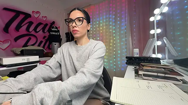 NattyFierros' Live XXX Chat