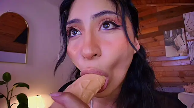 amber_curly Webcam-Show