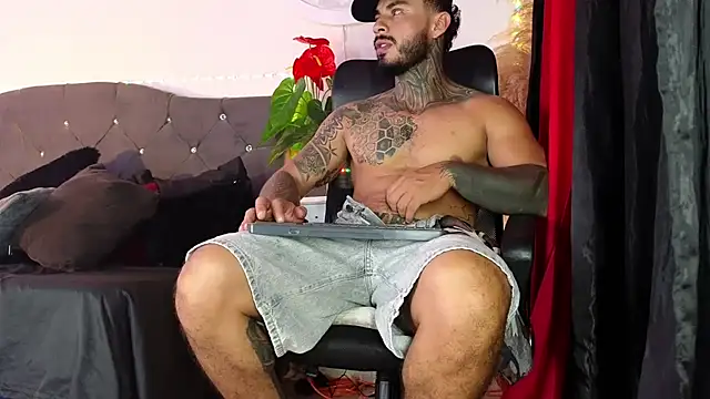 Show de john_cartter1 na webcam