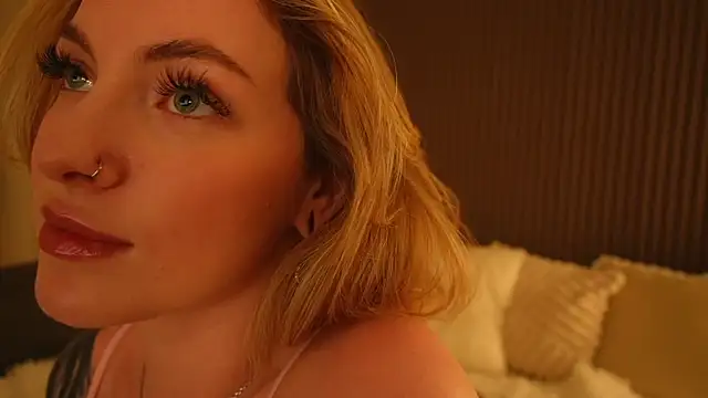 Chat XXX Live peach_in_stockings