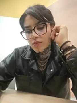 taaylor33 Webcamshow