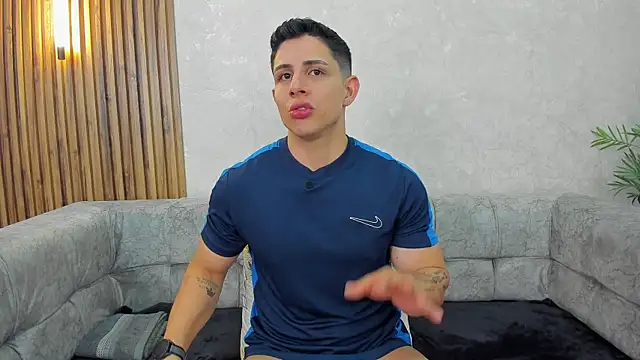 Chat +18 de Johan_Williams_07 ao vivo