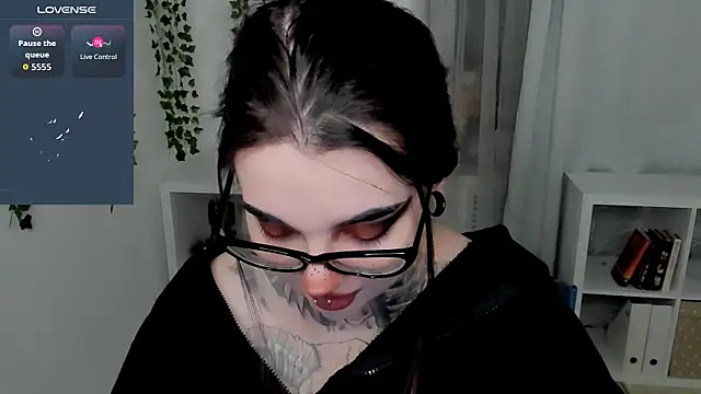 Dixi_Pixi_'s Live XXX Chat