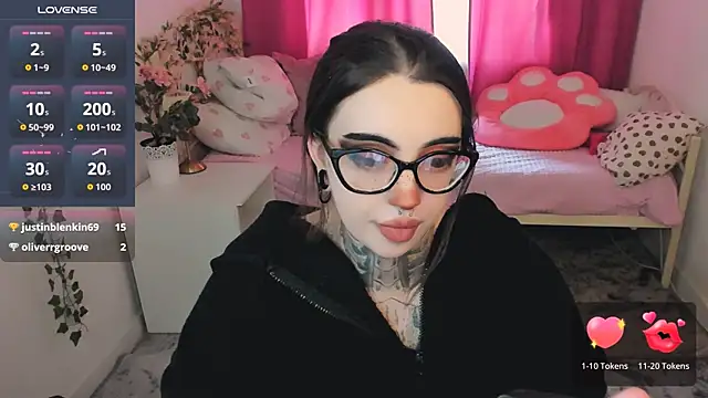 Dixi_Pixi_ Adlı Modelin Canlı XXX Sohbeti