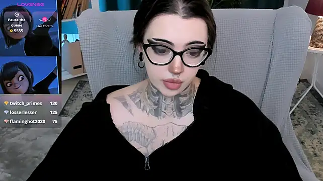 Dixi_Pixi_ – Naživo XXX chat