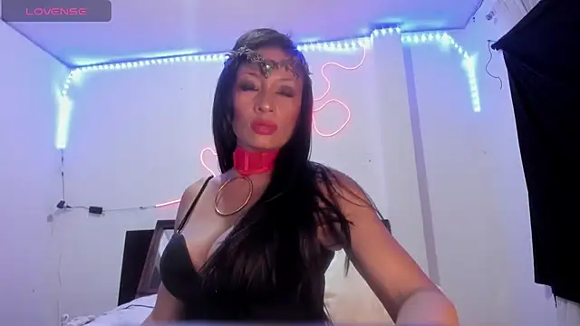 latinaStepmomn Live XXX chat