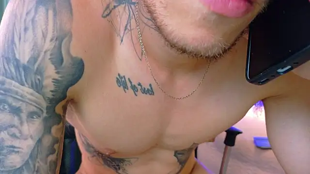 Вебкам-шоу french_sexx