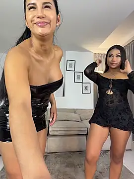 Show modela Kimm_khalifa na web-kameri