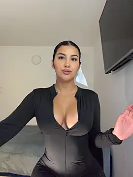 Kimm_khalifa's Webcam Show
