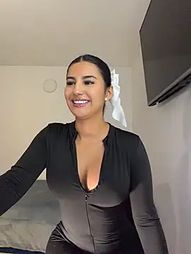 Show Webcam de Kimm_khalifa
