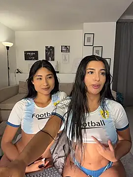 Kimm_khalifa Adlı Modelin Web Kamerası Şovu