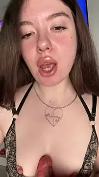 Онлайн чат XXX Kimi_Ass