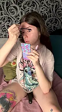 Chatroom XXX en direct de Kimi_Ass
