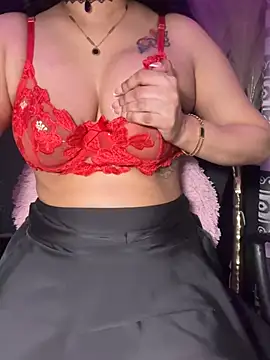 Chatroom XXX en direct de Alana_Queen_X