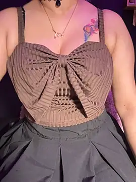 Alana_Queen_XのライブXXXチャット