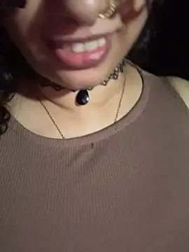 Alana_Queen_X Obrolan Langsung XXX