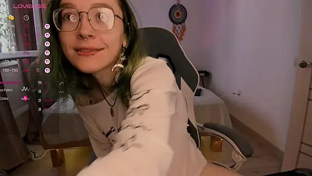 alisahug's Live XXX Chat