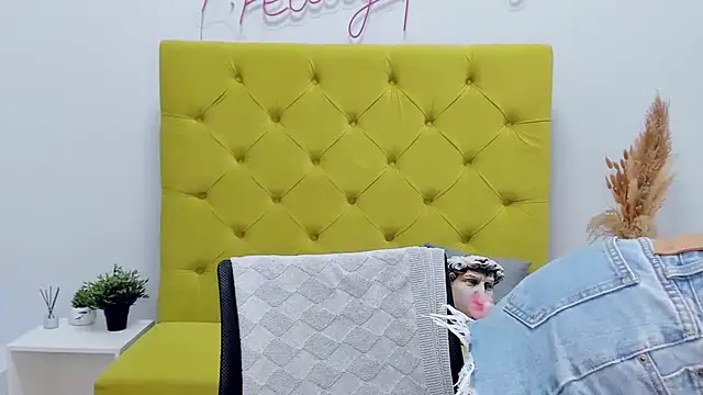 LolaWilsons' Live XXX Chat